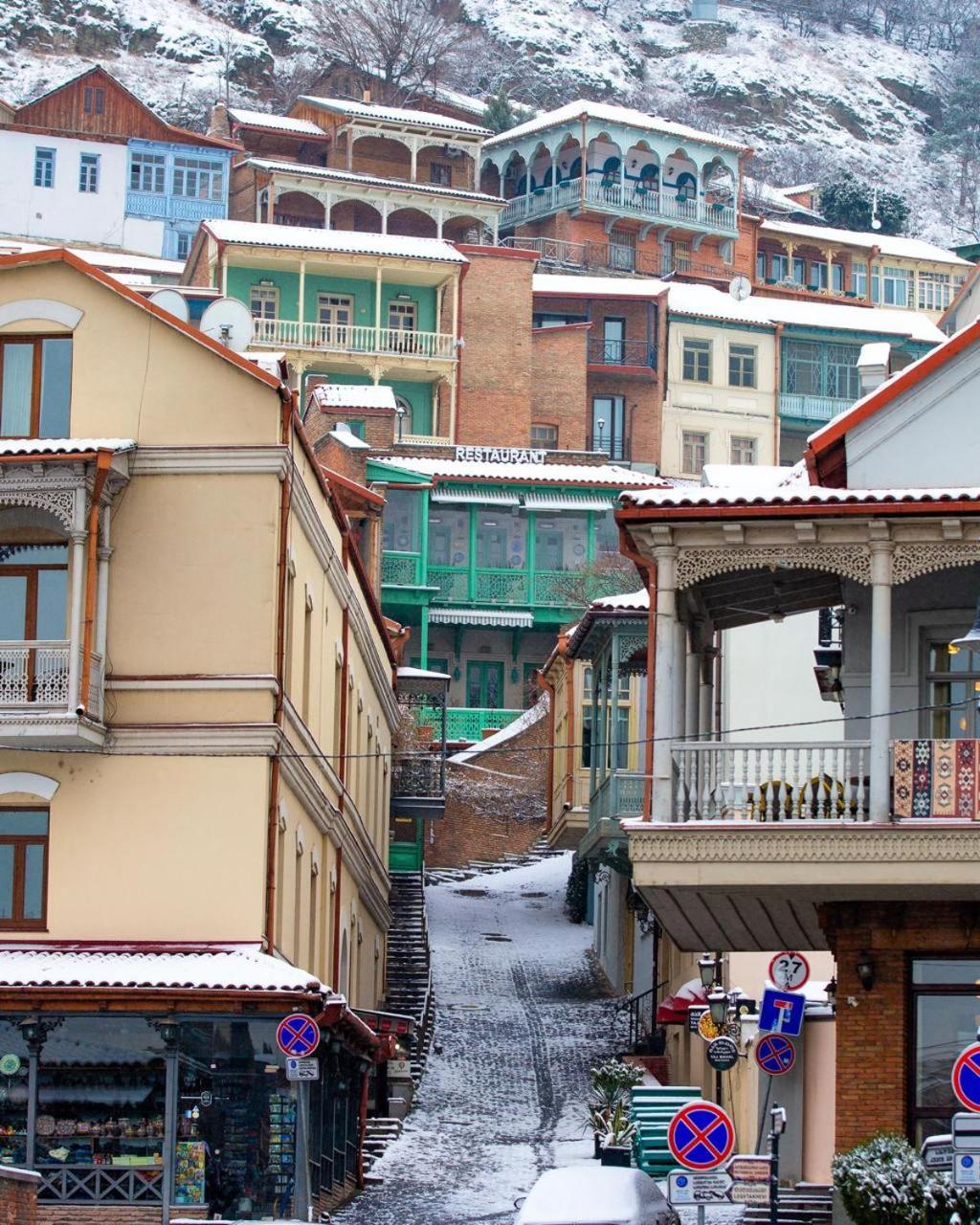 Old Tbilisi Narikala Apartment Exterior photo